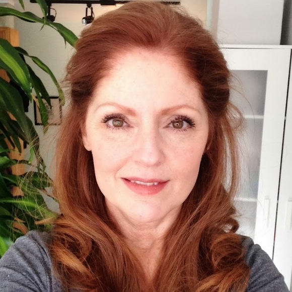 Meet your Posher, Meredith - Picture 1 of 1